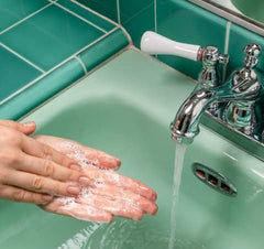 AXIS-Y Quinoa One Step Balanced Gel Cleanser 180ml / 6.08 fl. oz | Gentle Facial Cleanser | Sensitive Skin | pH Balancing Cleanser | Cleanser for sensitive skin