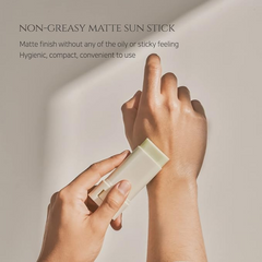 Beauty of Joseon Matte sun stick : Mugwort + Camilia