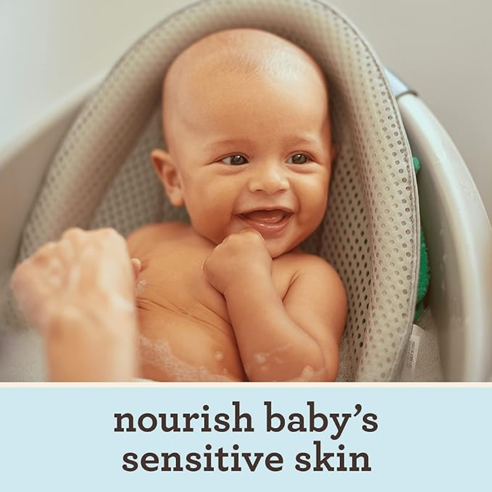 Aveeno Baby Daily Moisture Moisturizing Lotion for Delicate Skin with Natural Colloidal Oatmeal & Dimethicone, Hypoallergenic, Fragrance-, Phthalate- & Paraben-Free, 18 fl. oz (Package may vary)